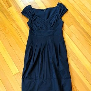 EUC BCBG MaxAzria 👗 secret pockets!